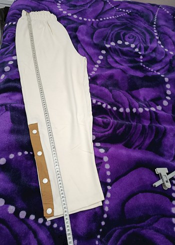 Düğmeli Beyaz Kadın Eşofman Takımı - Görsel 7