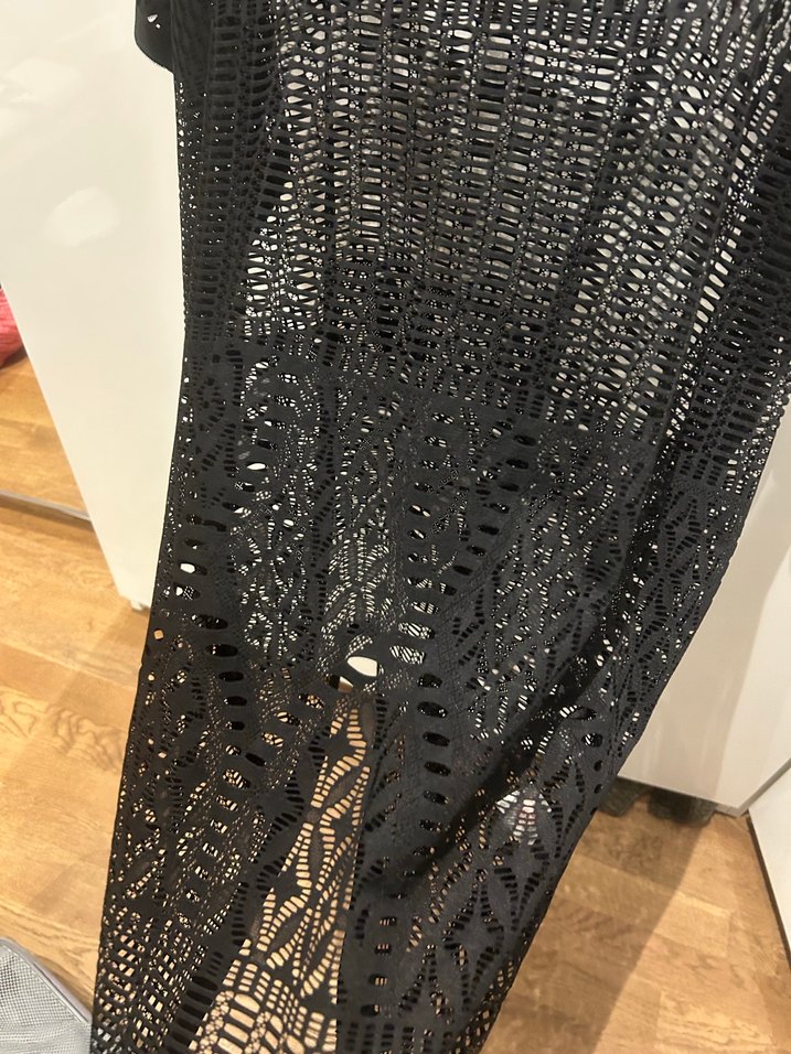 Siyah Pareo - Görsel 2