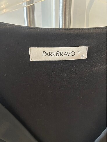 36 Beden siyah Renk Park Bravo Siyah Saten Elbise