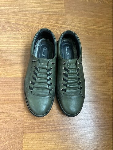 Bambi Yeşil Sneaker