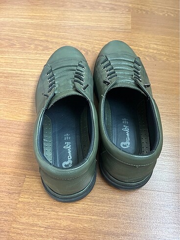 44 Beden Bambi Yeşil Sneaker