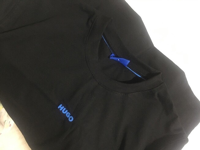 l Beden siyah Renk Hugo Boss erkek tişort