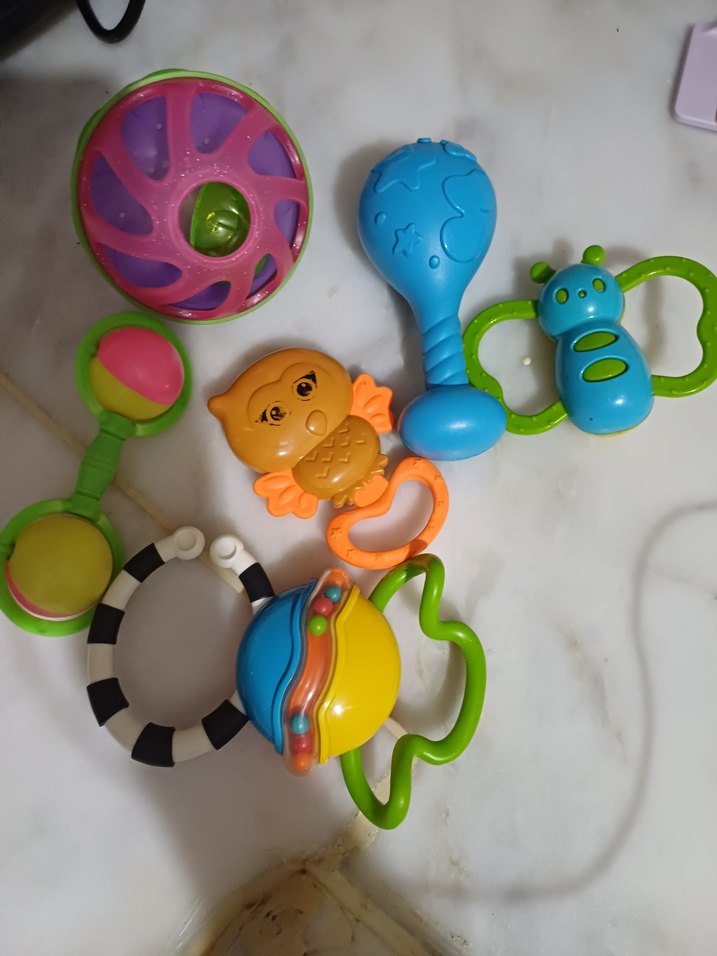 Renkli Diş Kaşıyıcı ve Çıngırak Seti - Görsel 2