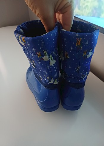 Mavi Erkek Çocuk Kaymaz Botlar - Görsel 3