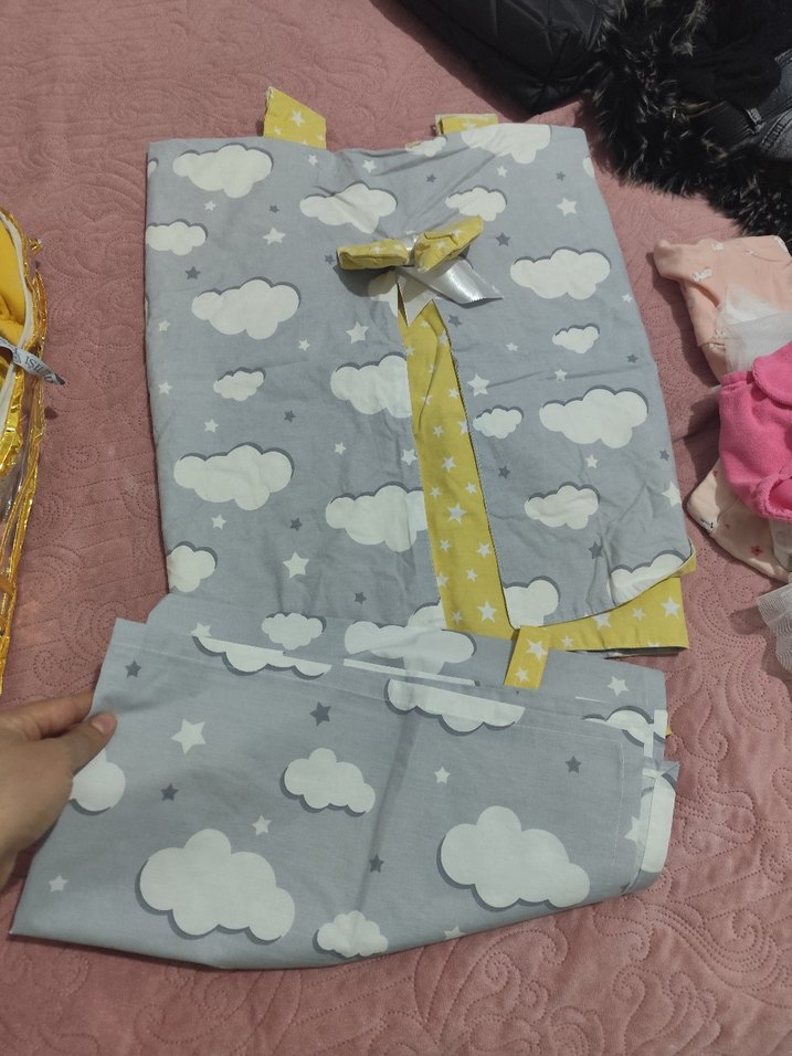 Gri Bulut Desenli Çocuk Uyku Seti - Görsel 3