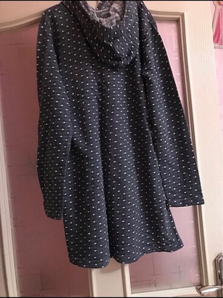 Gri Nakışlı Uzun Kollu Kadın Sabahlık - Görsel 2