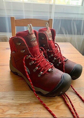 Keen kadın outdoor bot