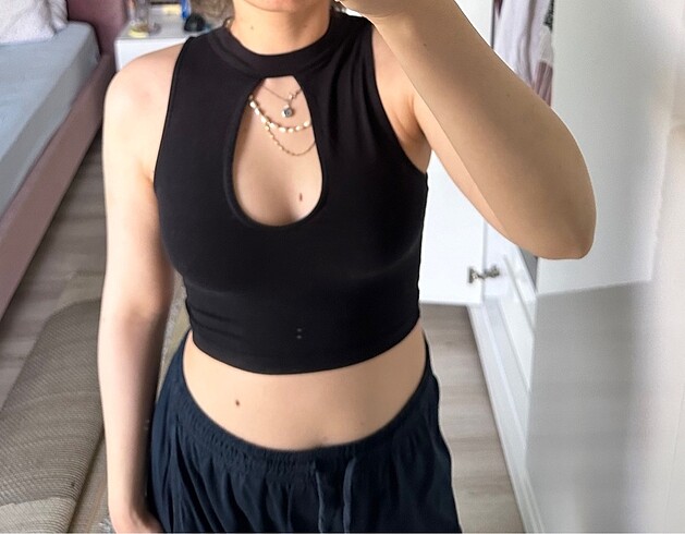 Pull and Bear Siyah üst