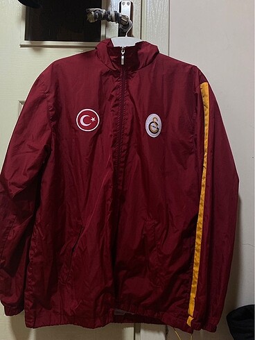 Orijinal Galatasaray Yağmurluk GSSTORE