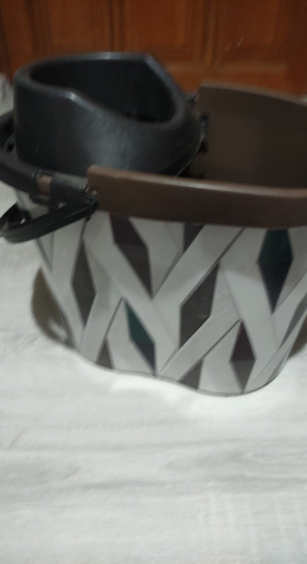 Kahverengi Saplı Gri Desenli vilada kovası - Görsel 4