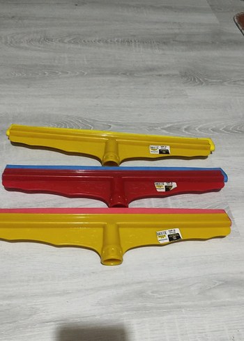 Renkli Vakumlu Yer Silme Aparatları adet fiyatıdır - Görsel 2