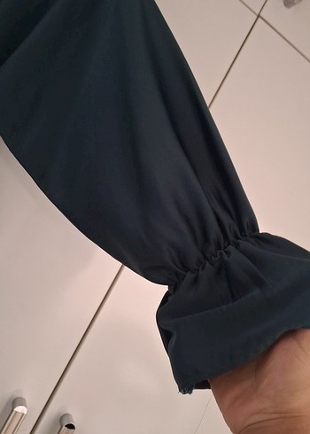 Diğer Drapeli zümrüt rengi Uzun Kollu saten Uzun Elbise