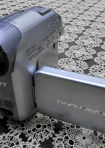 Beden SONY EL KAMERASI DCR-HC32E PAL