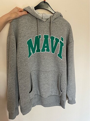 Mavi sweatshirt