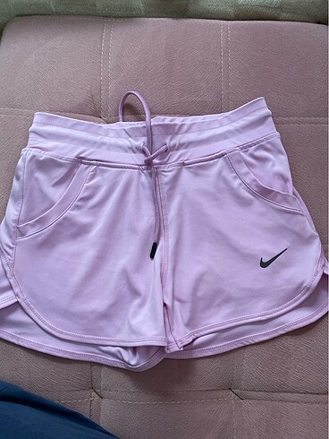 Nike şort