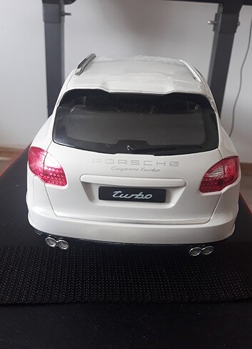  Beden Porsche Cayenne Turbo Uzaktan Kumandalı
