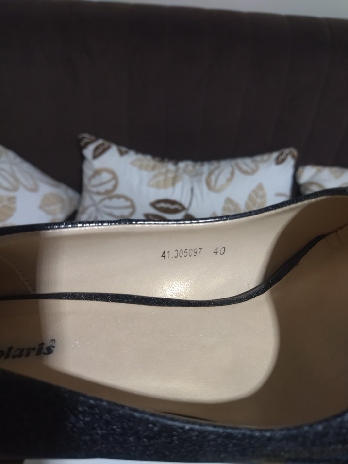 Siyah Parlak  İnce Topuklu Kadın Ayakkabı - Görsel 4