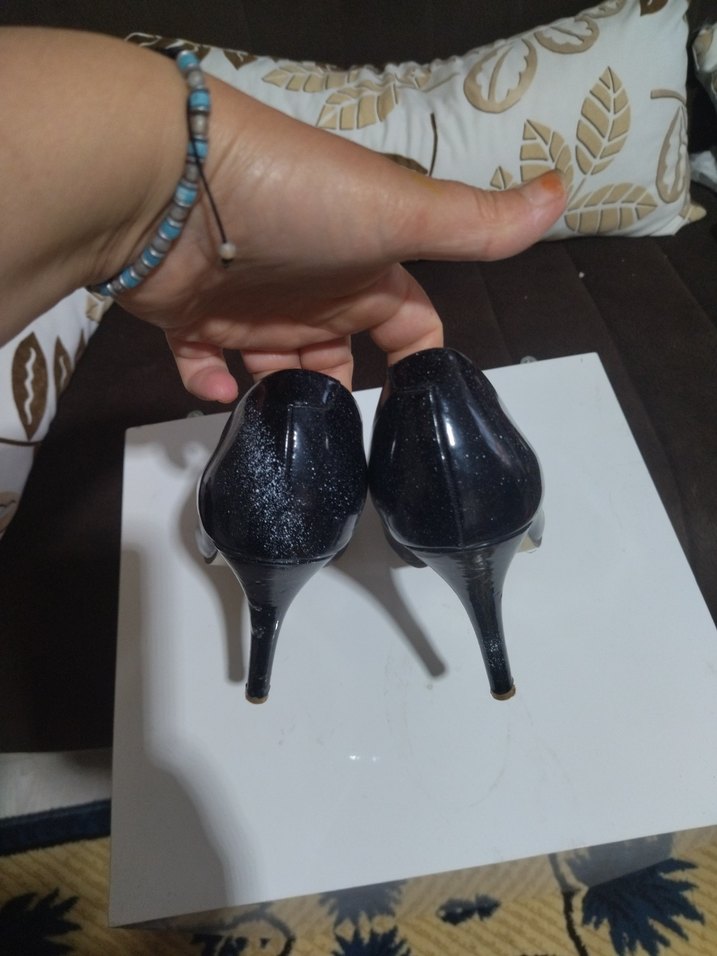 Siyah Parlak  İnce Topuklu Kadın Ayakkabı - Görsel 3