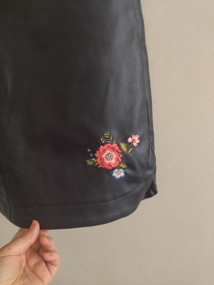 LC WAİKİKİ NAKIŞLI DERİ ETEK - Görsel 2