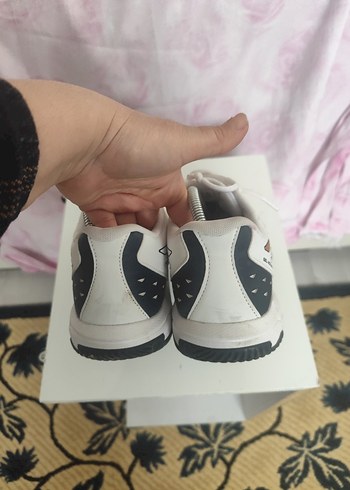 Beyaz Asics Koşu Ayakkabısı - Görsel 3