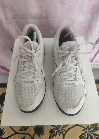 Beyaz Asics Koşu Ayakkabısı - Görsel 2