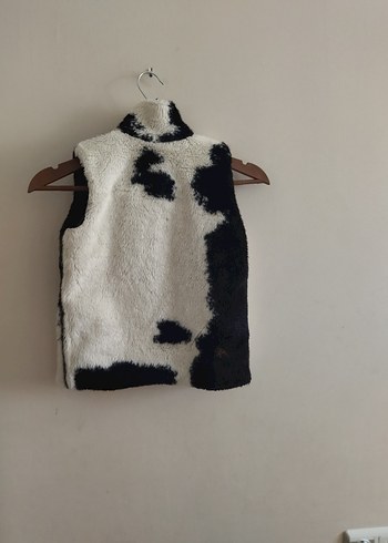 Kürk Detaylı Siyah Beyaz Kız çocuk Yelek - Görsel 3