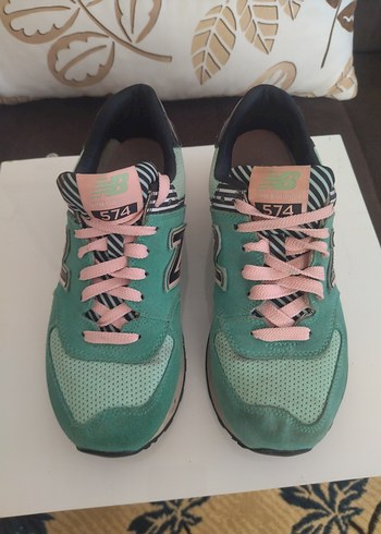 New Balance Kadın Turkuaz Zebra Spor Ayakkabı