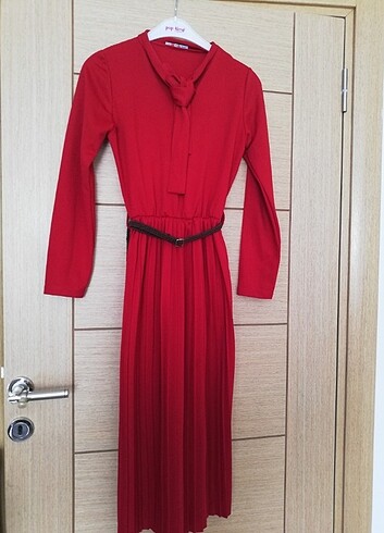 38 Beden Midi ligralı elbise 