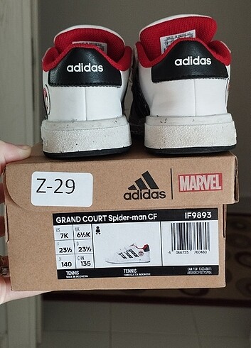Adidas Adidas 23,5 numara marvel spor ayakkabı