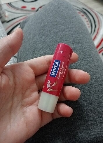 Nivea lipbalm