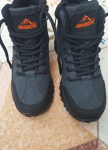 36 Beden Erkek cocuk bot AWIDOX