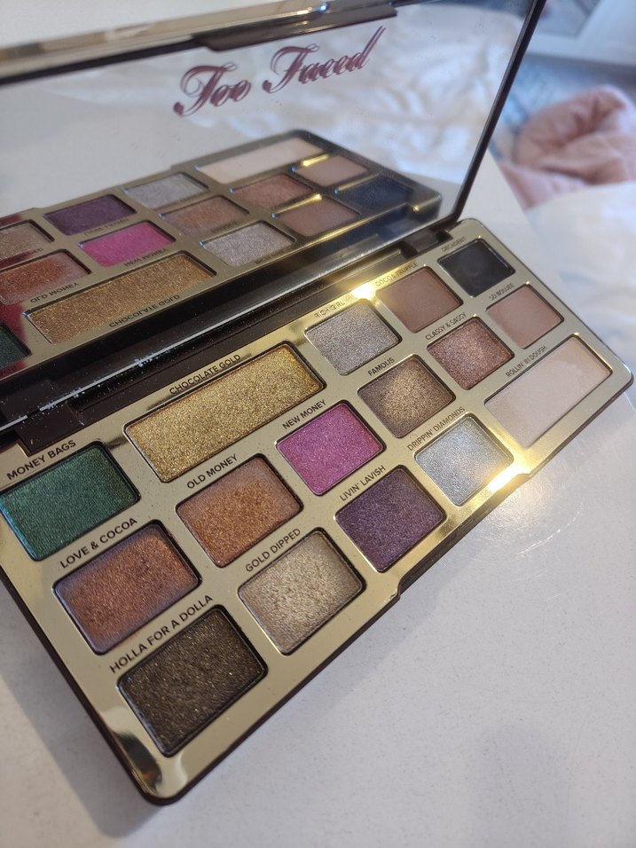 Too Faced Altın Tonlarda Far Paleti - Görsel 3
