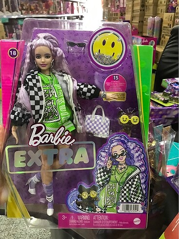 Barbie Extra Spor Ceketli Bebeği