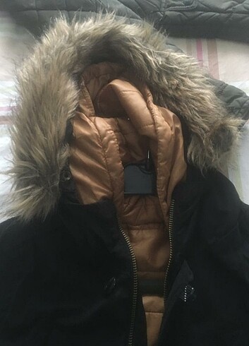Zara kaban mont çok iyi durumdadır 