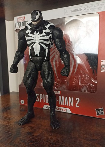 Marvel Legends Venom Aksiyon Figürü
