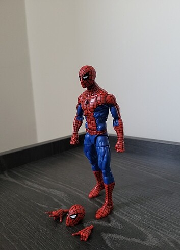 Beden Marvel legends