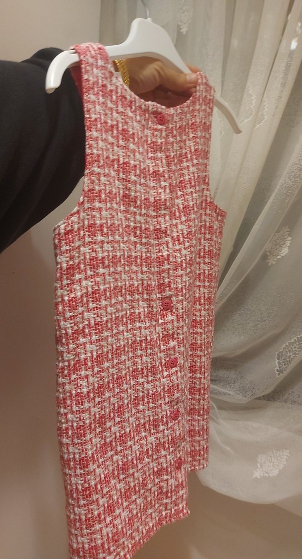 Kız Çocuk Kırmızı Triko V Yakalı Elbise - Görsel 3