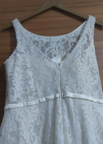 Dantel İşlemeli Beyaz A Kesim Gelinlik - Görsel 3