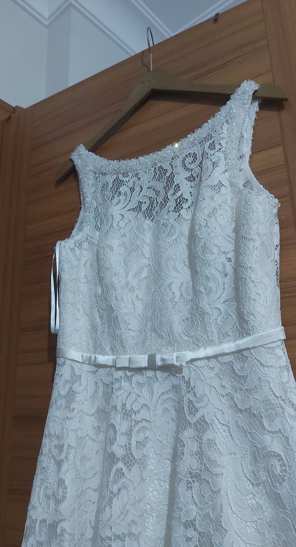 Dantel İşlemeli Beyaz A Kesim Gelinlik - Görsel 2