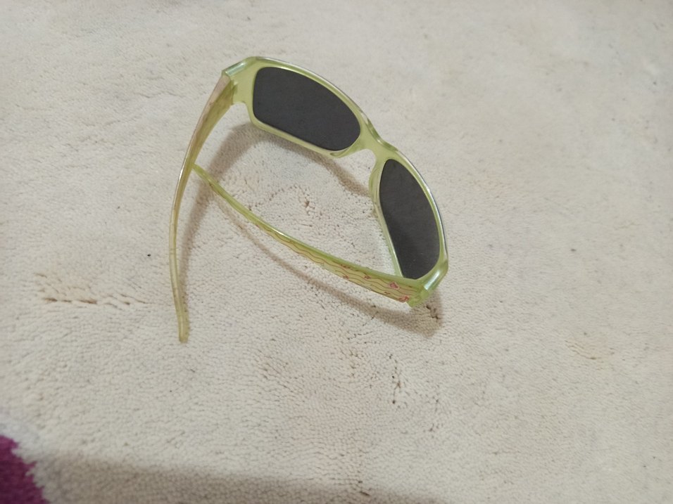 Yeşil Transparan çocuk Güneş Gözlüğü - Görsel 3