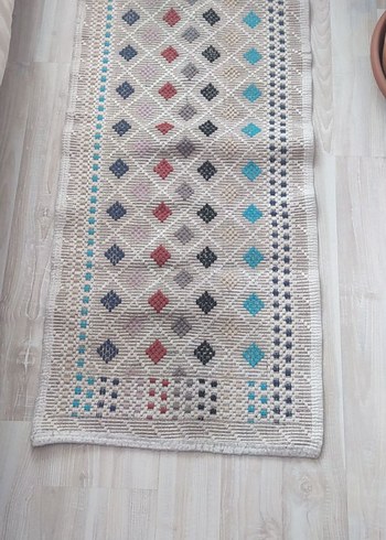 Çok Renkli Nakışlı Yolluk - Görsel 2