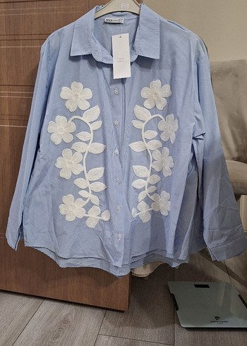 Nakışlı Mavi Pamuklu Kadın Gömlek - Görsel 2