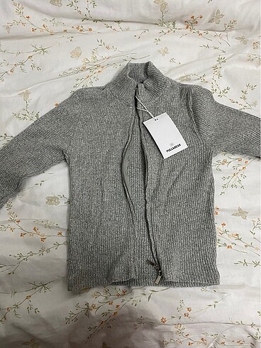 Pull bear gri hirka