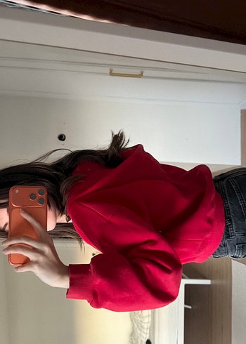 s Beden Kırmızı Kapüşonlu Crop Sweatshirt