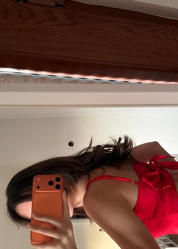 Stradivarius Kadın Kırmızı İnce Askılı Crop Top