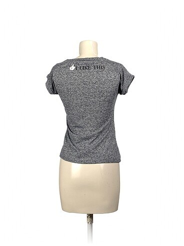 m Beden T-shirt p İndirimli.