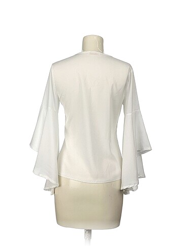 38 Beden PreLoved Bluz %70 İndirimli.