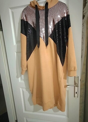 Pul payetli Tunik