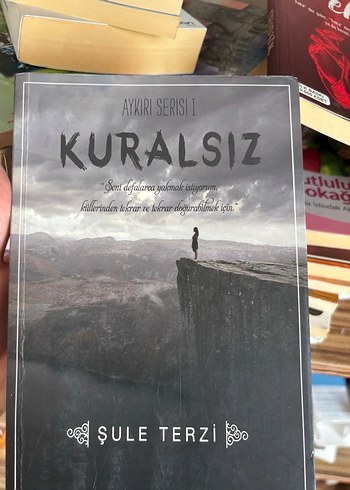 Siyah Kuğu - Beyza Aksoy - Görsel 15