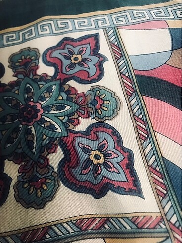Batik Antik batik vintage kare eşarp
